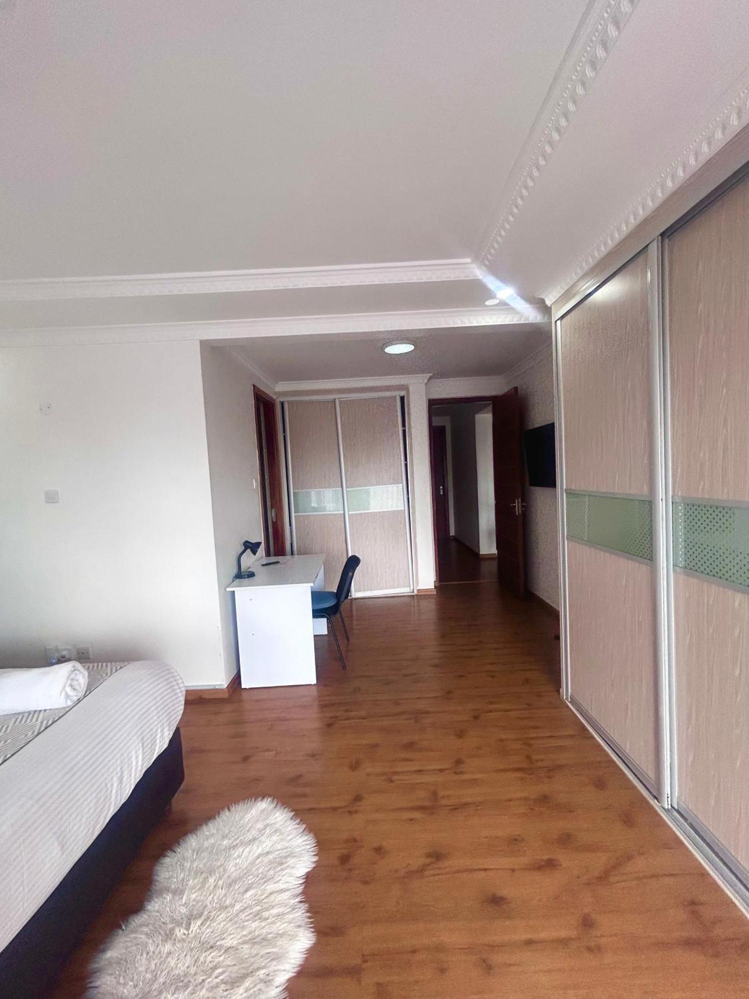 Casa Misa Riverside ナイロビ エクステリア 写真